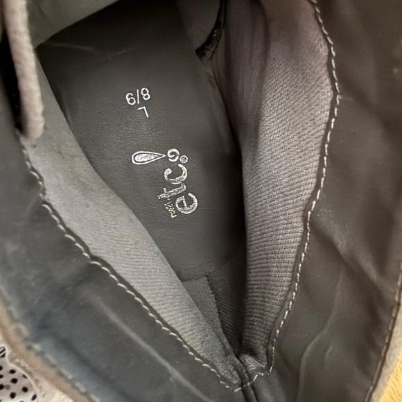 Gray Lace Up Boots with Chunky Heel - Picture 6 of 7